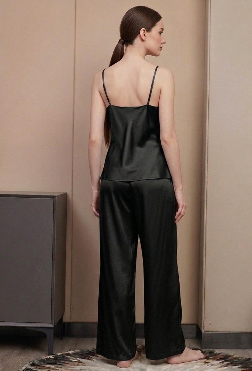La Souveraine — Ensemble Long